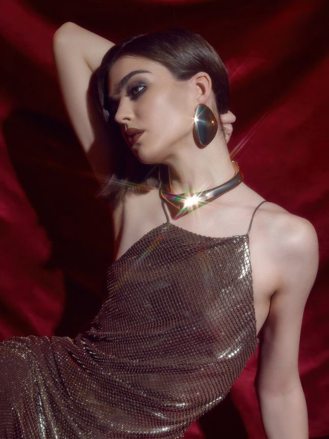 Gilded Editorial — frame 2