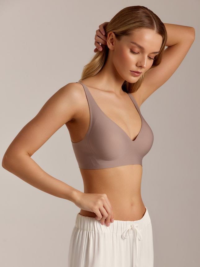 Soft Neutrals — frame 5