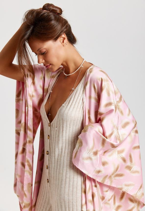 Kimono Collection — frame 10